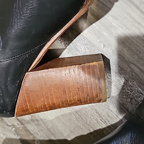 Coach Leather Boots Size 8 Heel 4" Preloved - Picture 11 of 11